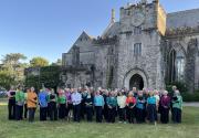 Holst - choir outside hall